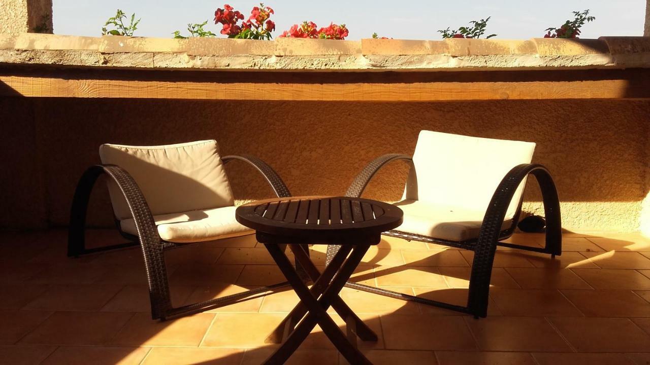 Villelaure Gite L'Annexe מראה חיצוני תמונה